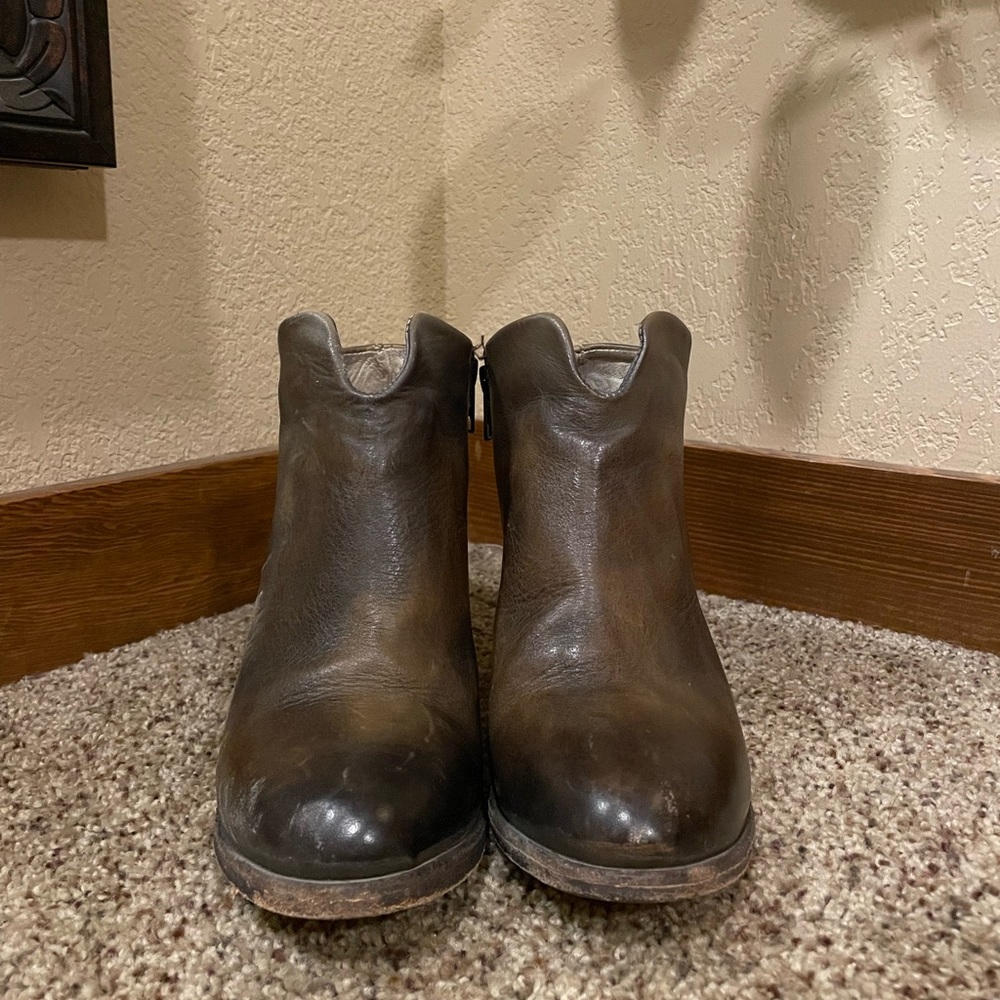 Detroit Boot - Discontinued FREEBIRD by Steven